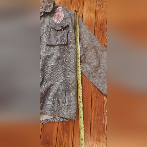 Jacket - Picture 13 of 16